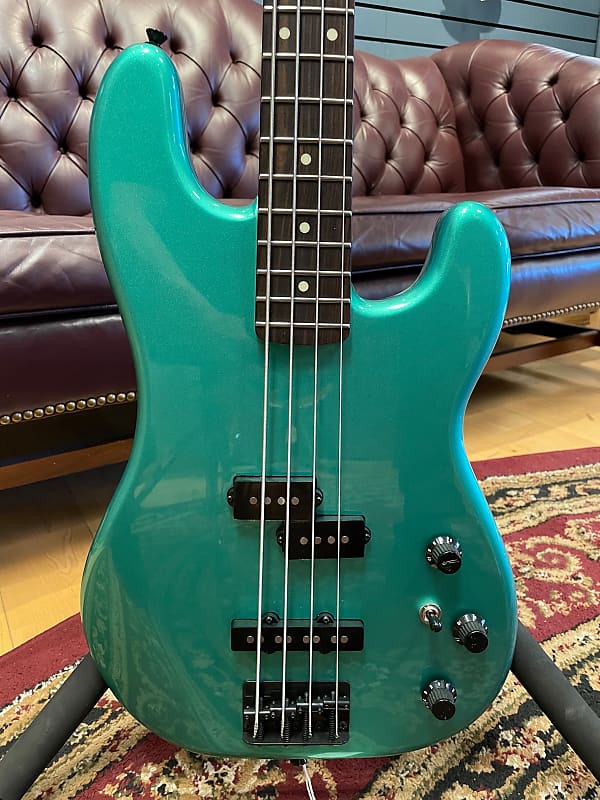 Fender Boxer 4 String 2020 Teal Green