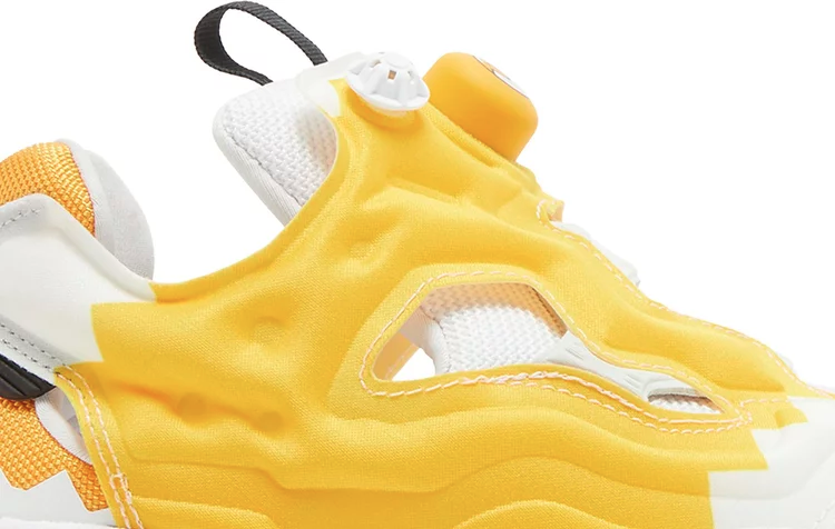 Sanrio x instapump fury 'gudetama' Reebok sneakers, gold