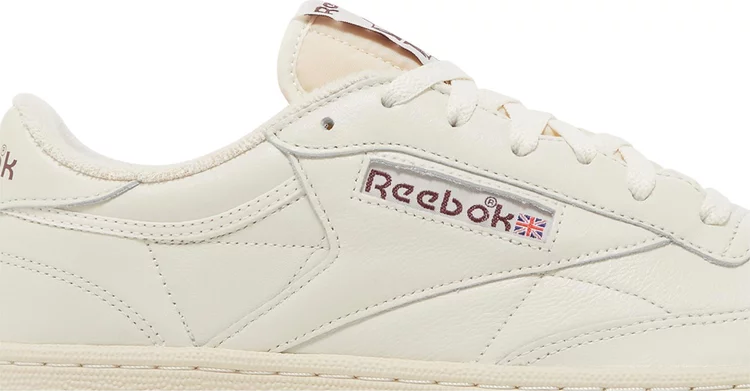 حذاء رياضي Reebok Club C 85 Vintage Chalk Alabaster باللون الكريمي