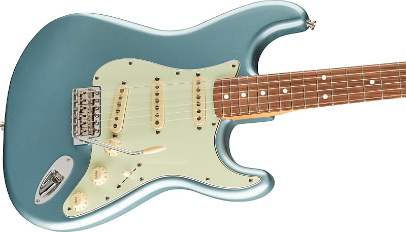 Fender Vintera '60s Stratocaster – Ice Blue Metallic