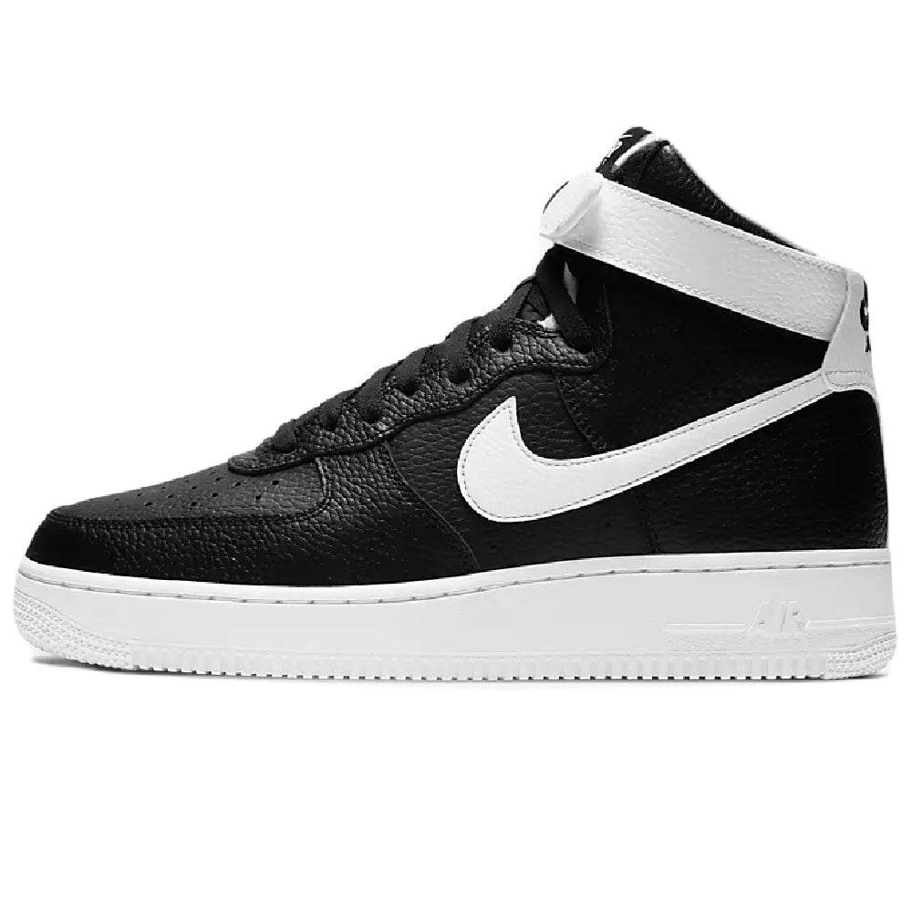 حذاء Nike Air Force 1 '07 High باللونين الأسود والأبيض