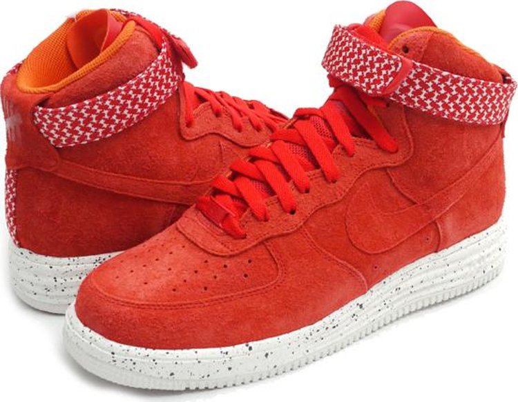 حذاء Nike Lunar Force 1 Hi SP 'Undftd' باللون الأحمر