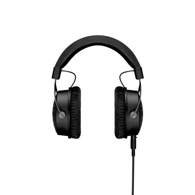 سماعات رأس ستوديو سلكية من Beyerdynamic DT 1990 Pro باللون الأسود