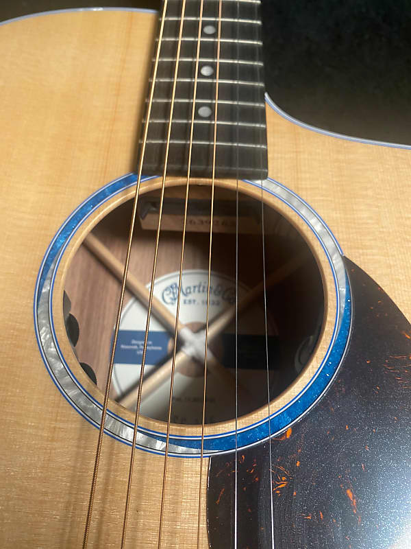 Martin SC-13E #2639262 (4 lbs, 4.3 oz)