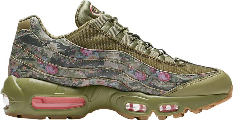 حذاء رياضي Nike Wmns Air Max 95 'Floral Camo' باللون الأخضر