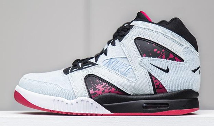 حذاء Nike Air Tech Challenge Hybrid 'Washed Denim' باللون الأزرق