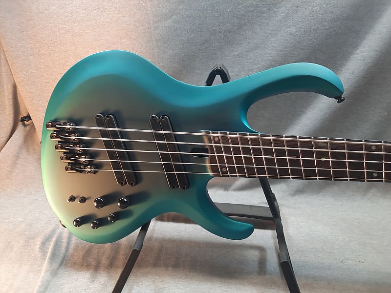 Ibanez BTB605MS Cerulean Aura Burst Matte