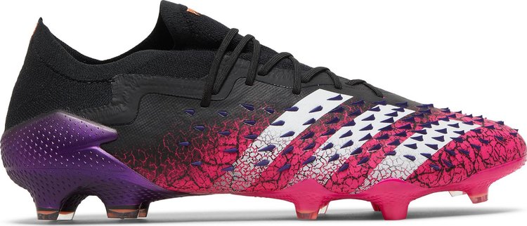 Children's boots Adidas Predator Freak.1 FG, pink/black