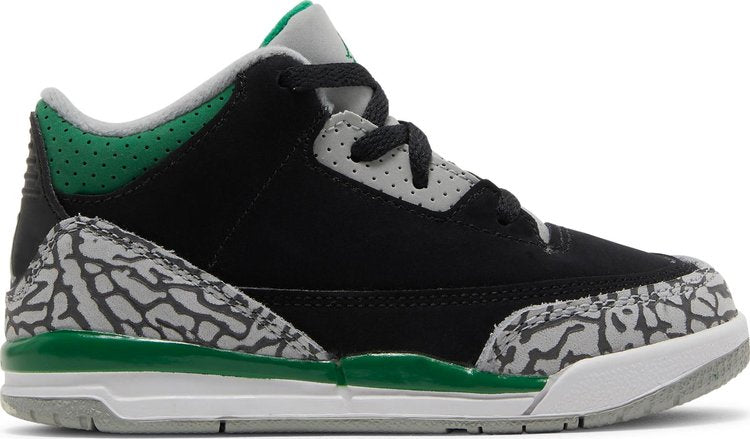 حذاء Air Jordan 3 Retro TD Pine Green باللون الأسود