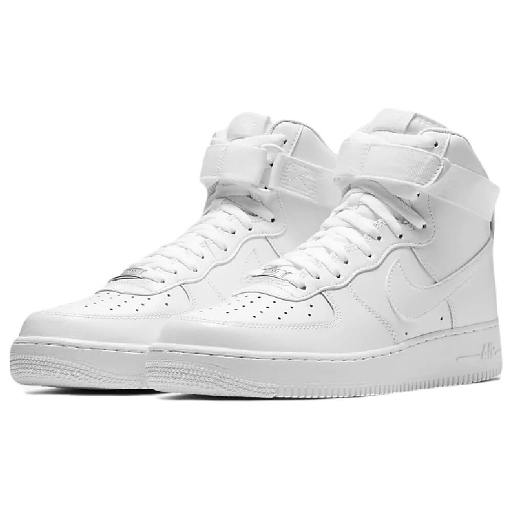 حذاء Nike Air Force 1 High '07 باللون الأبيض