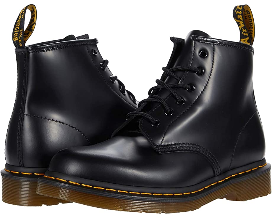 حذاء 101 Yellow Stitch Dr. Martens باللون الأسود