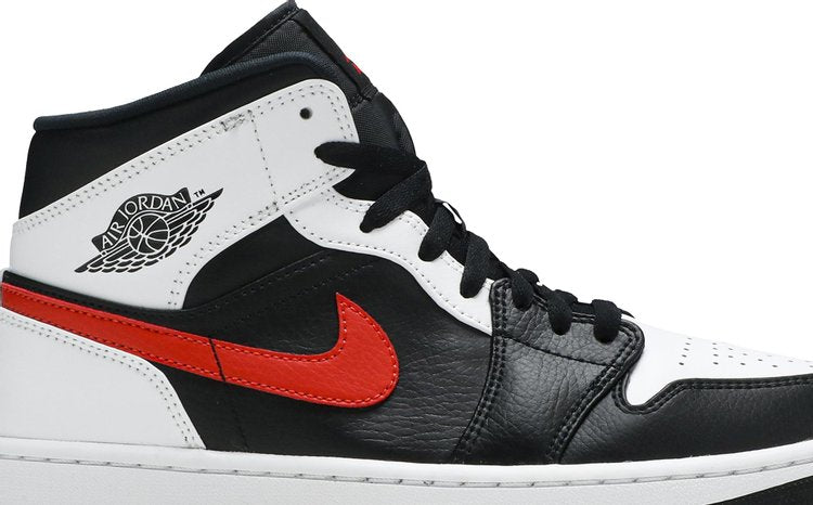 Air Jordan 1 Mid Chile Red, white