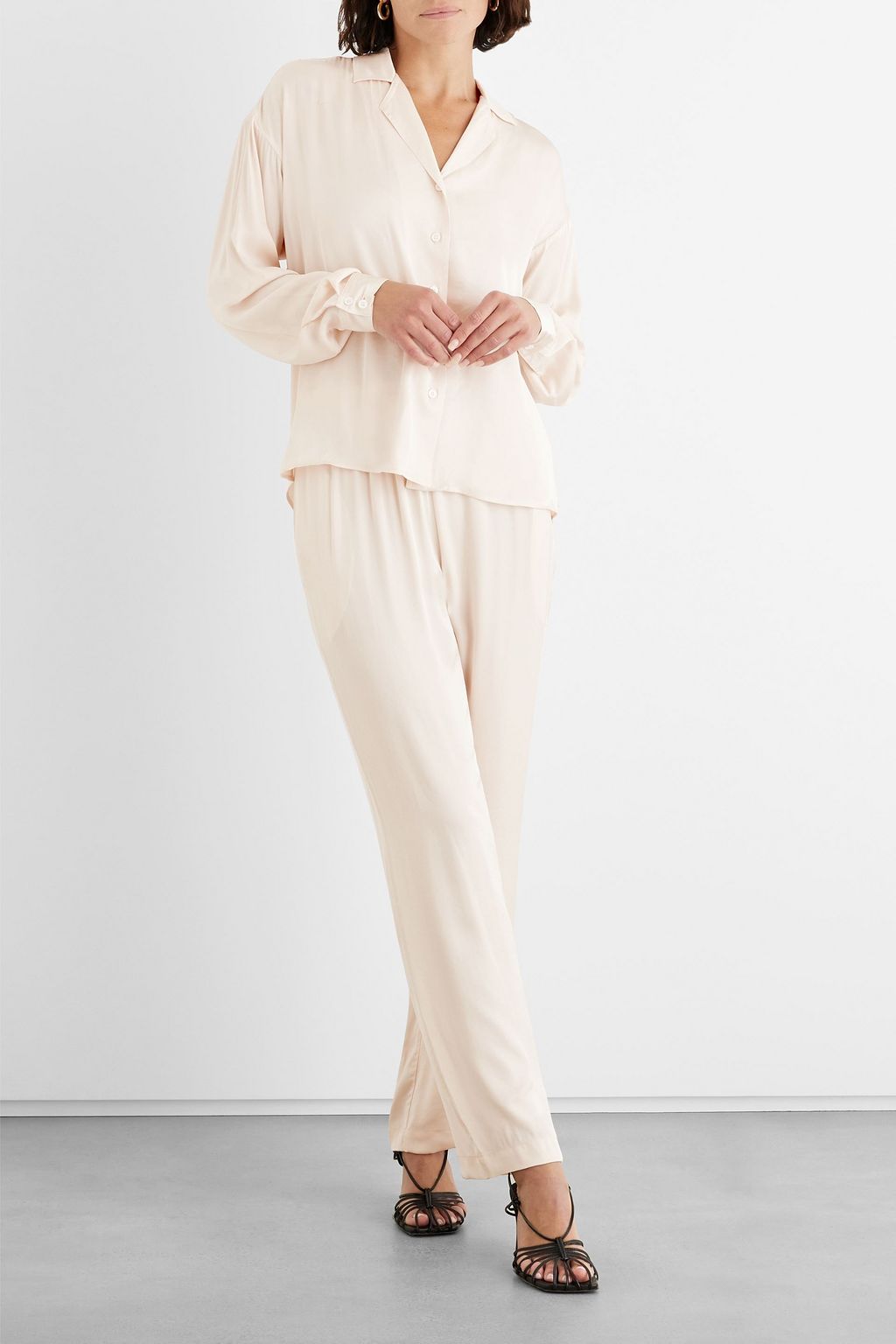 Leah IRIS & INK straight fit satin trousers, cream