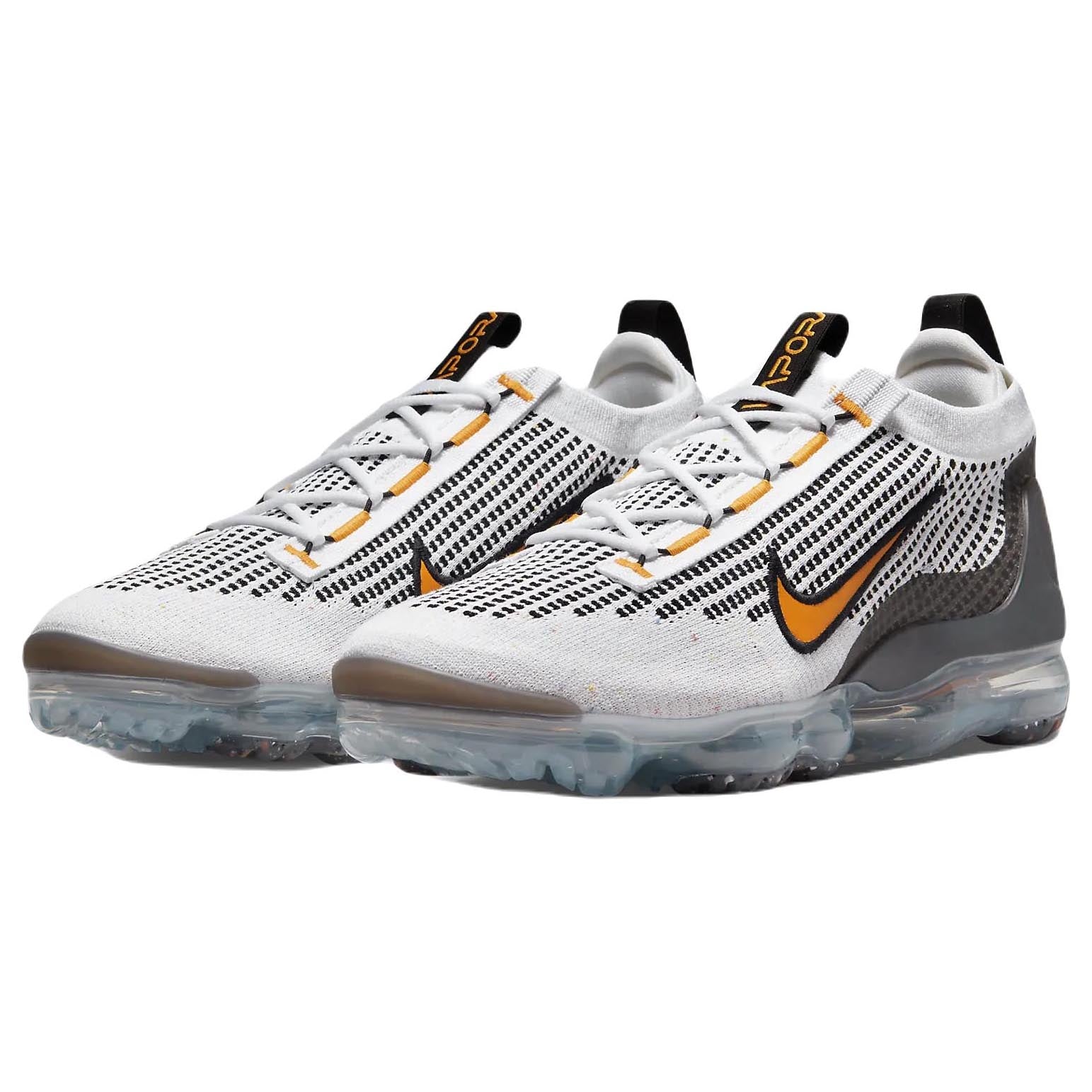 حذاء Nike Air VaporMax 2021 Flyknit، أبيض/أسود/برتقالي