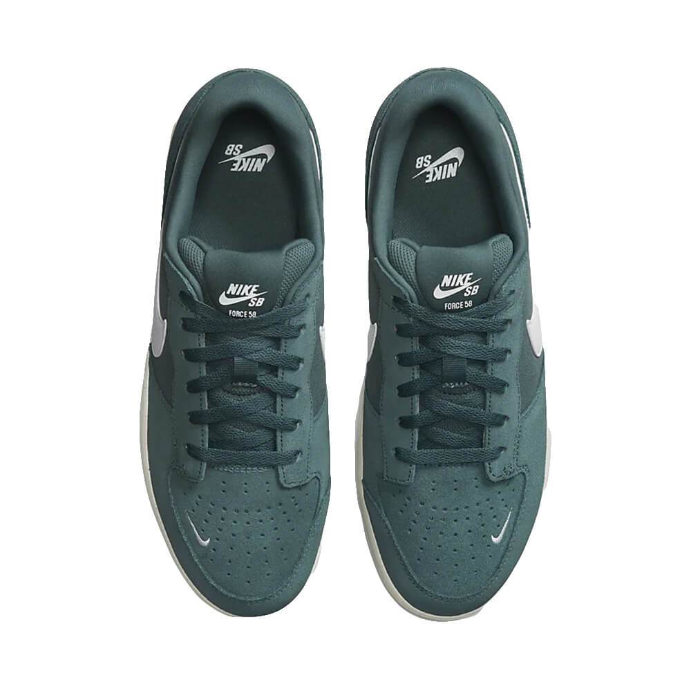 حذاء تزلج Nike SB Force 58 باللون الأخضر