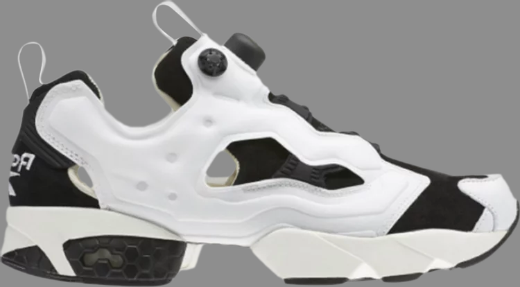 حذاء رياضي Instapump fury og 'panda' من Reebok باللون الأسود