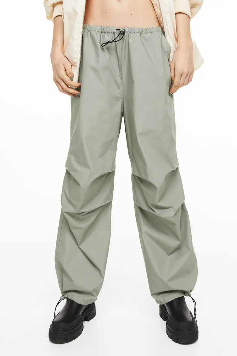 H&M Parachute cardgo pants, light green khaki