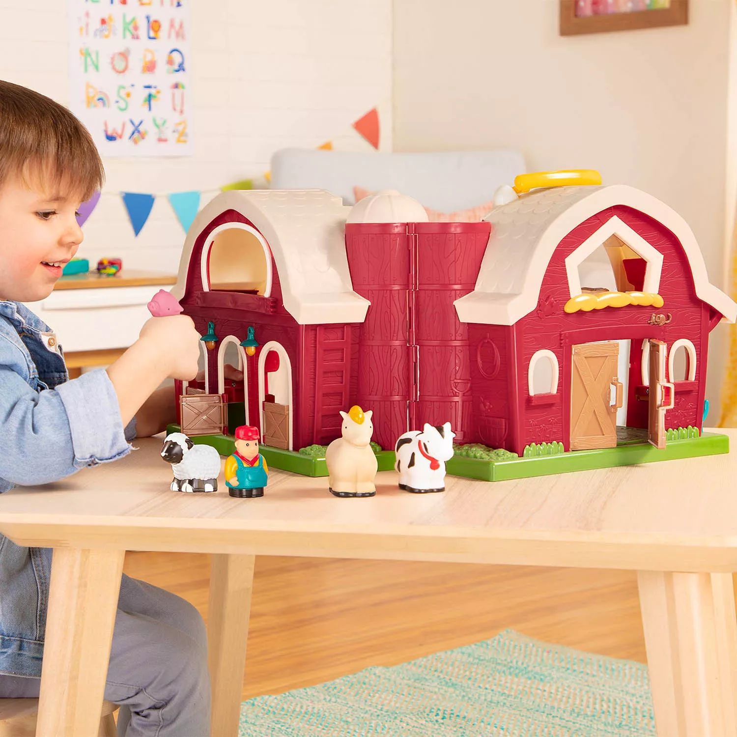 Battat Big Red Barn play set for Battat role-playing games