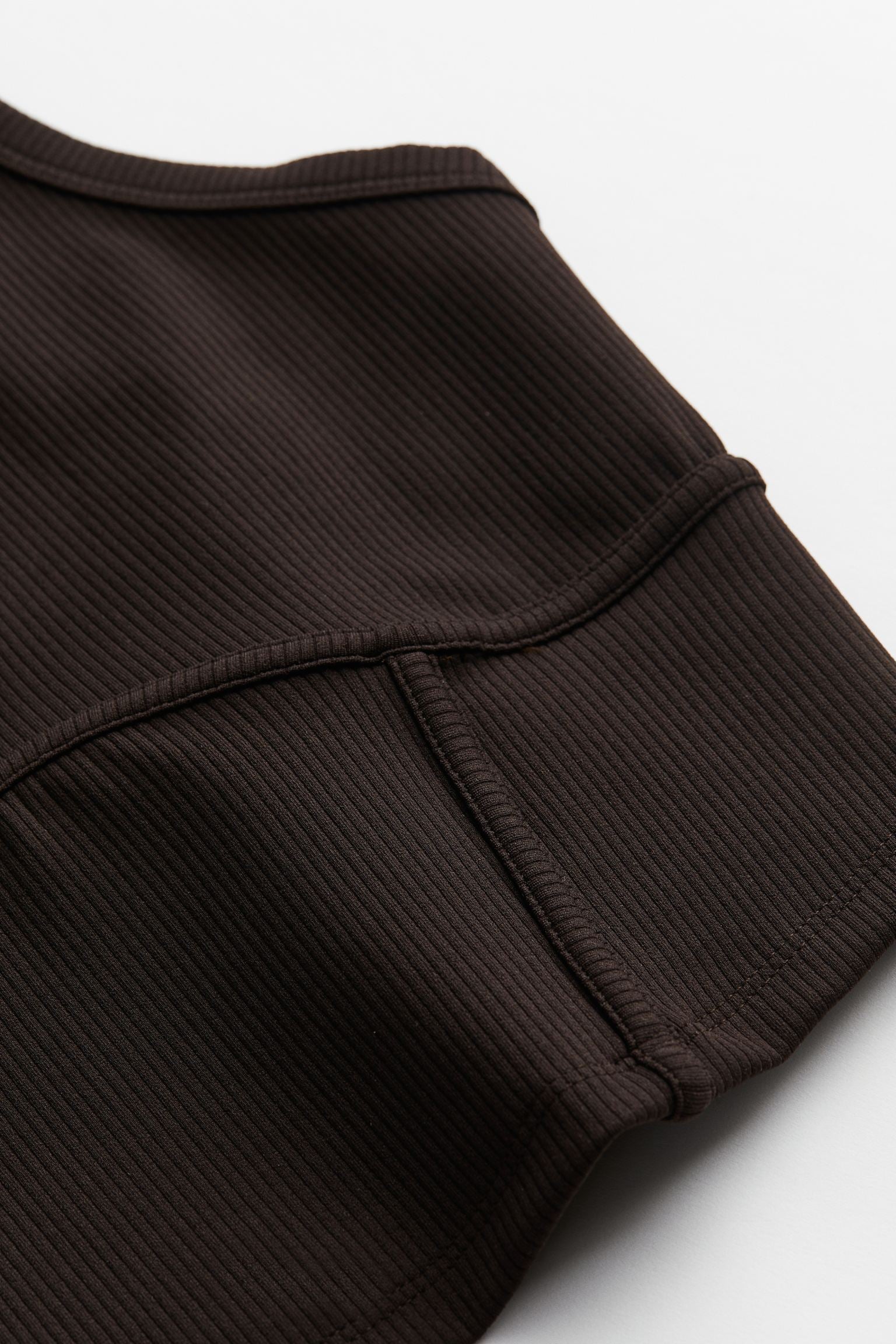 Top H&M DryMove Sports, dark brown