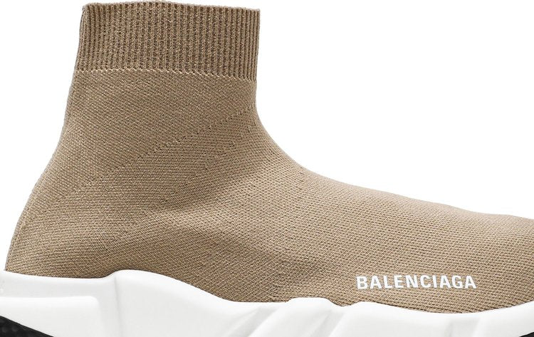 حذاء رياضي Balenciaga Wmns Speed ​​Trainer باللون البيج والأبيض والبني