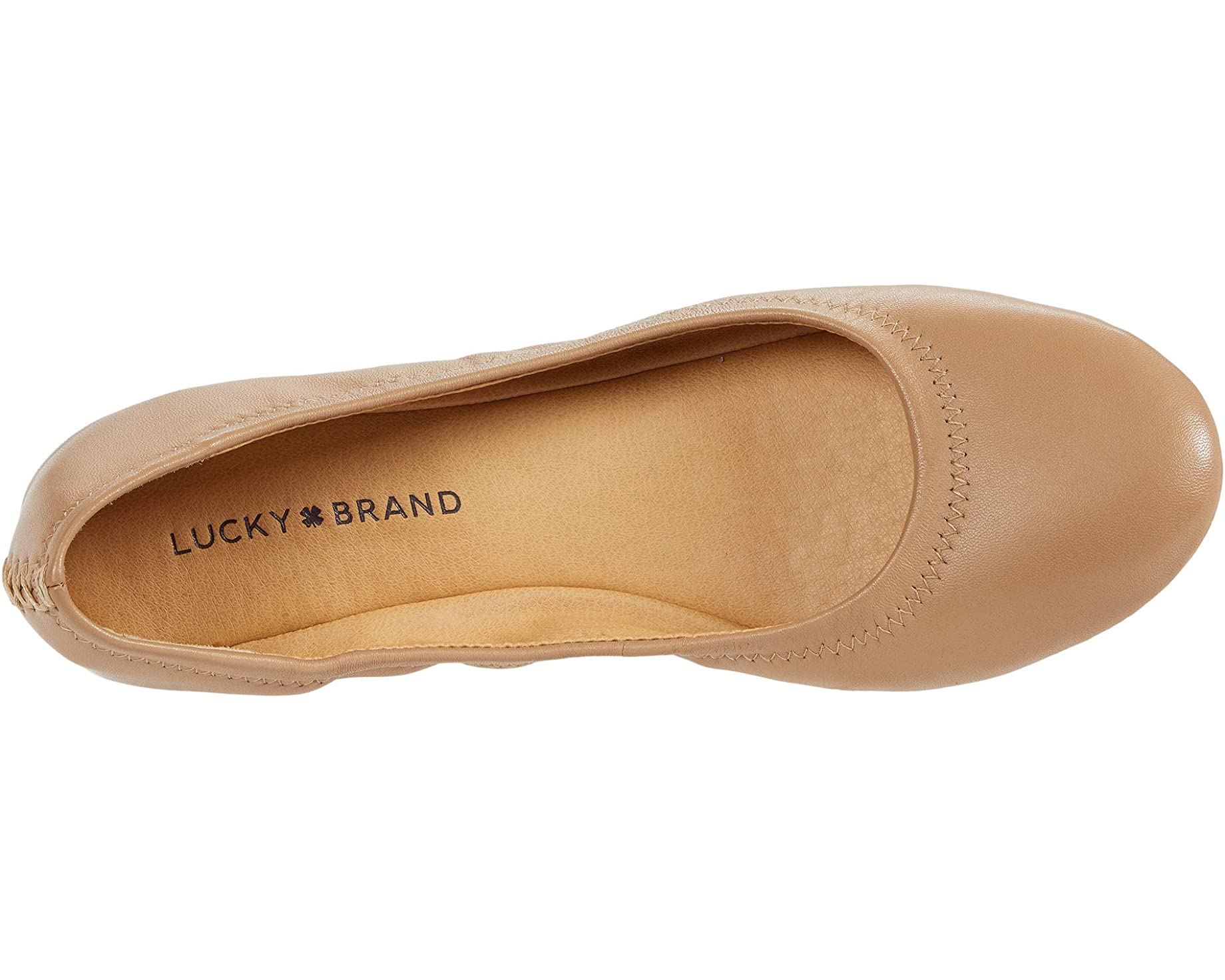 حذاء مسطح من Emmie Lucky Brand، باللون البيج الفاتح