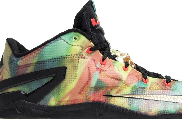 Nike Max LeBron 11 Low SE 'Multi-Color' Sneakers, Multicolor