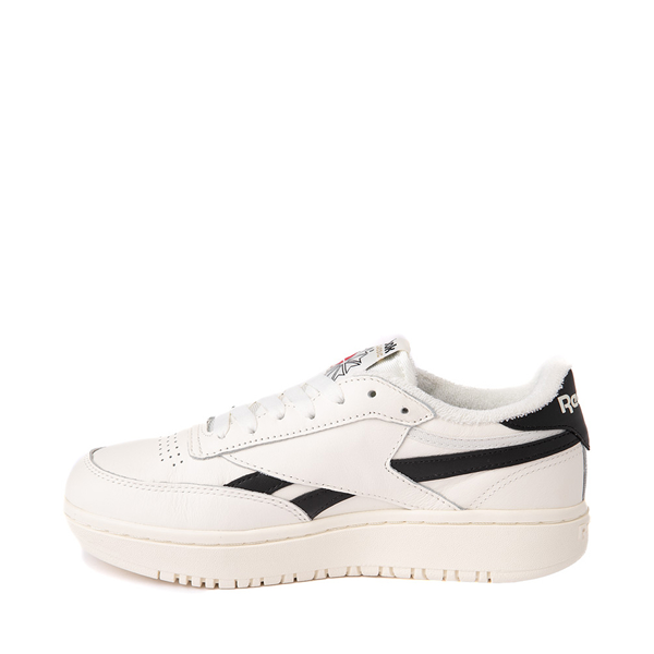 حذاء رياضي نسائي من Reebok Club C Double Revenge، باللون الأسود