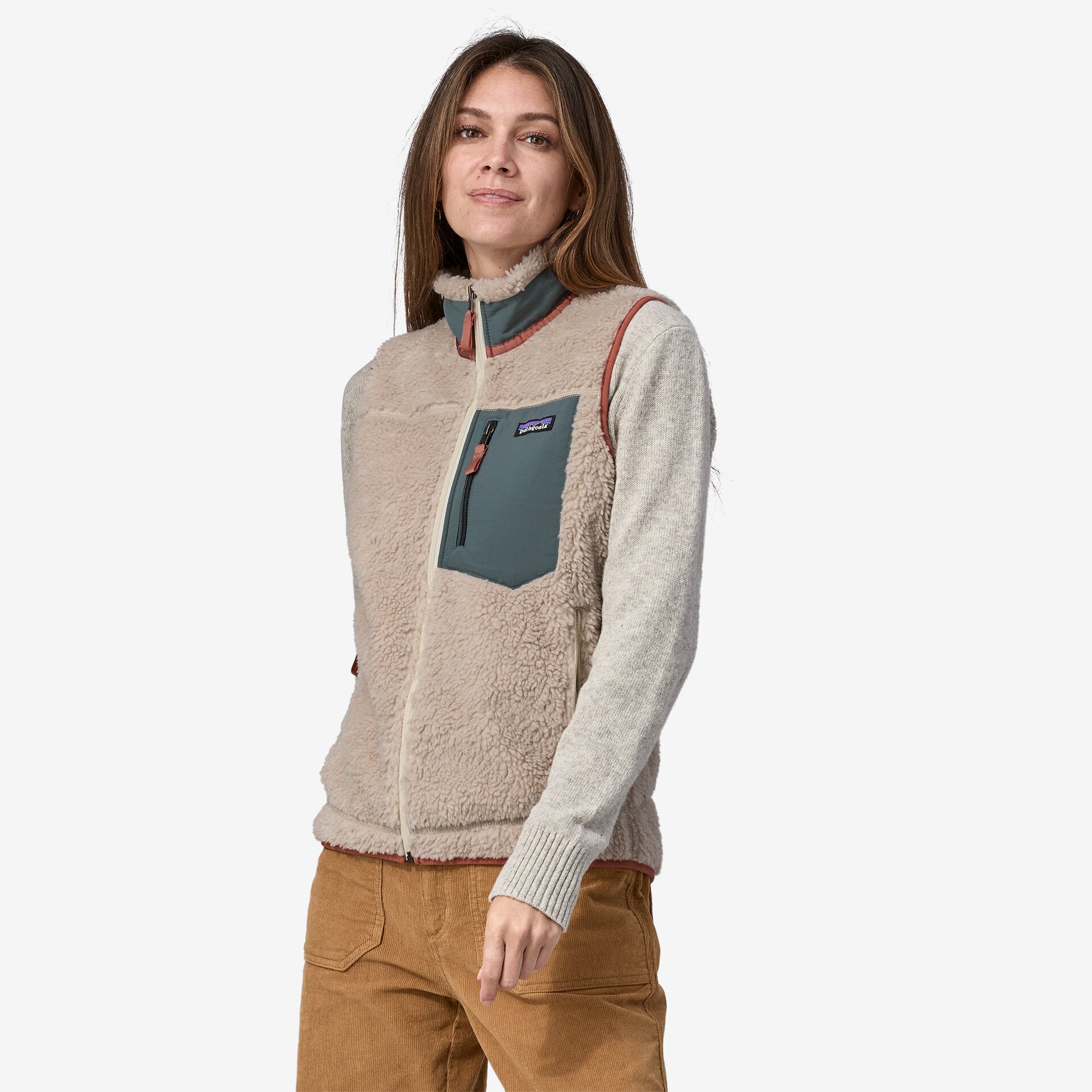 سترة Patagonia النسائية Retro-X Classic Fleece في Take Root: Natural