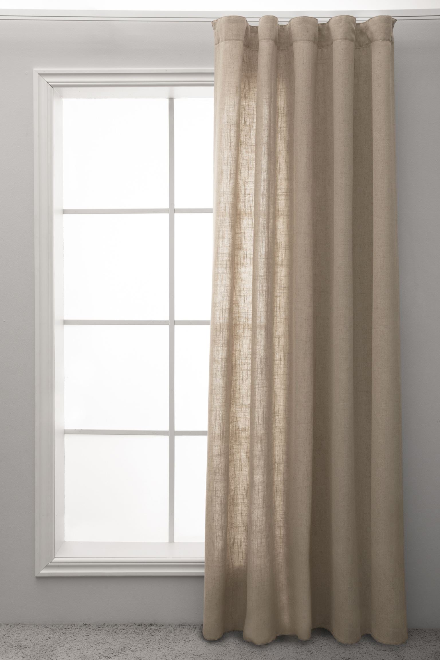 Curtain Hasta Length Of Rope, beige