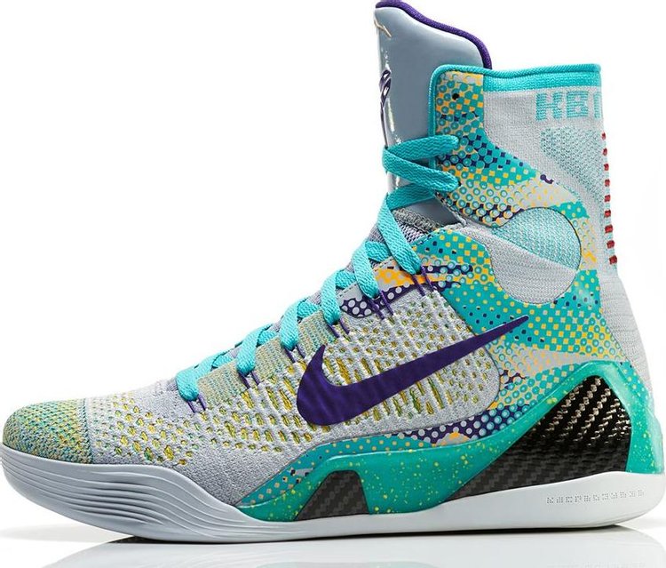 حذاء Nike Kobe 9 Elite 'Hero' باللون الرمادي بإصدار محدود