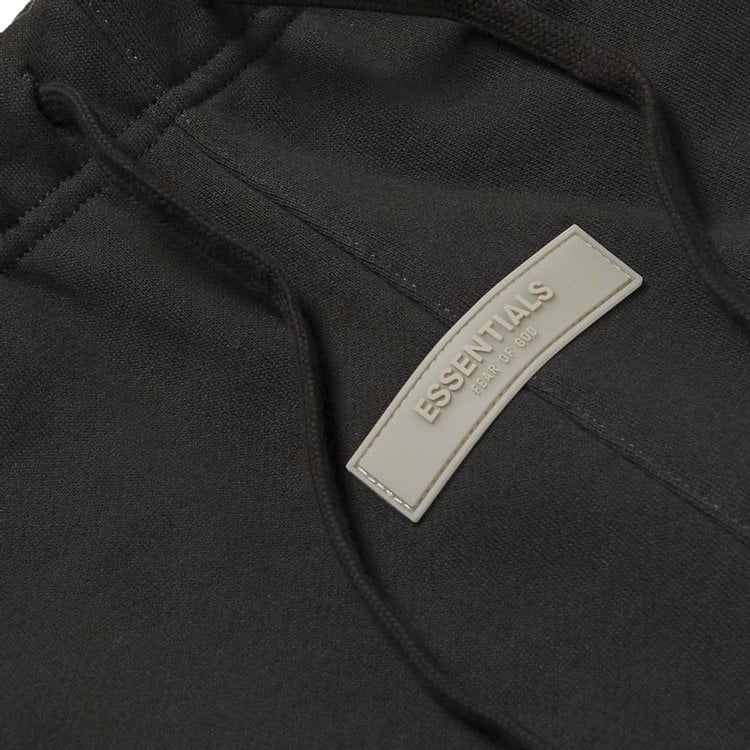 بنطال رياضي أساسي من Fear of God Essentials "Iron"، باللون الأسود