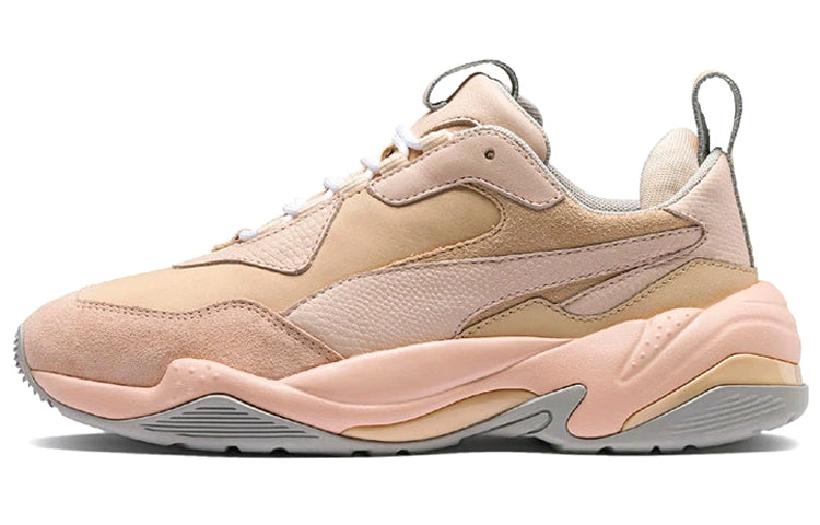 حذاء رياضي Puma Thunder Daddy من Puma للنساء