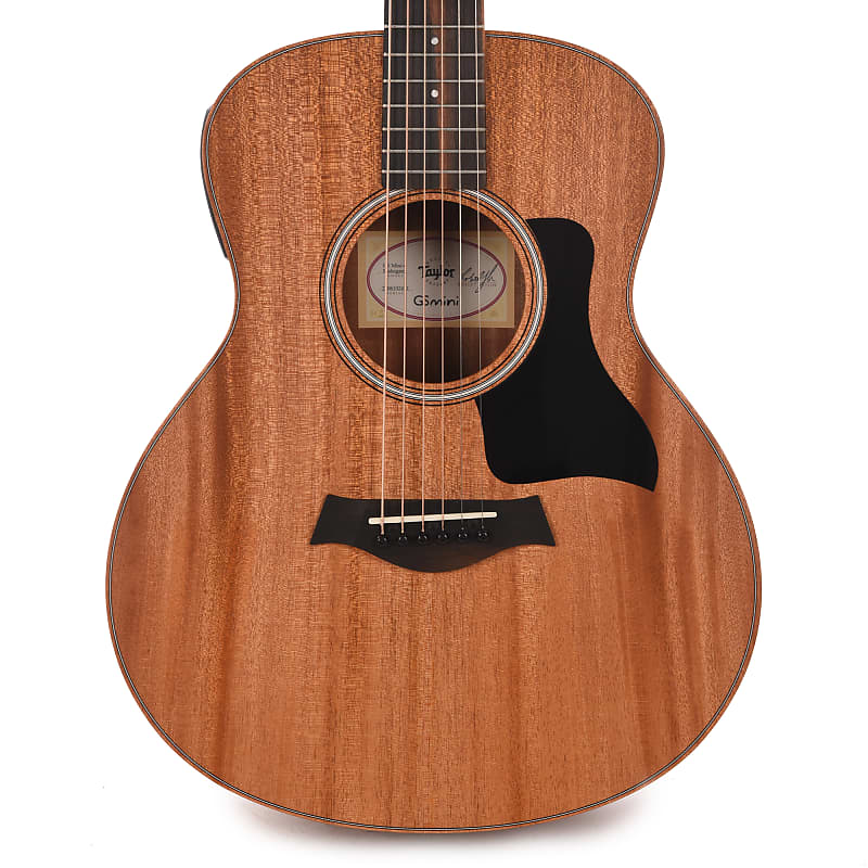 Taylor GS Mini-e Mahogany Natural with ES-B