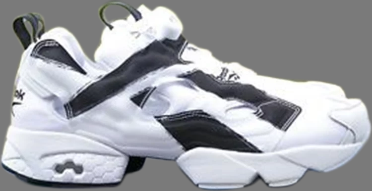 حذاء رياضي Instapump fury ob من Reebok باللون الأبيض