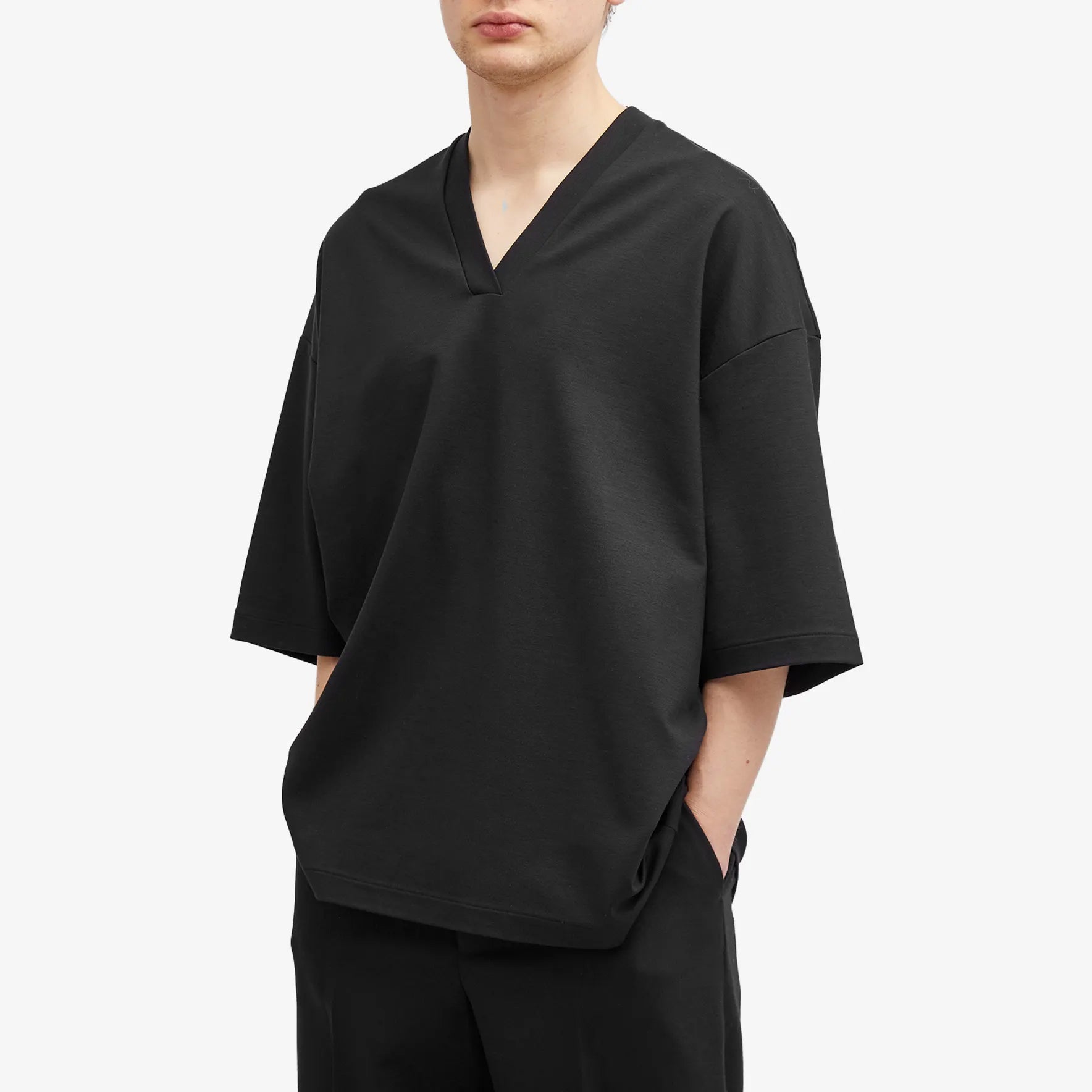 Fear of God 8th Milano V-Neck T-shirt, black