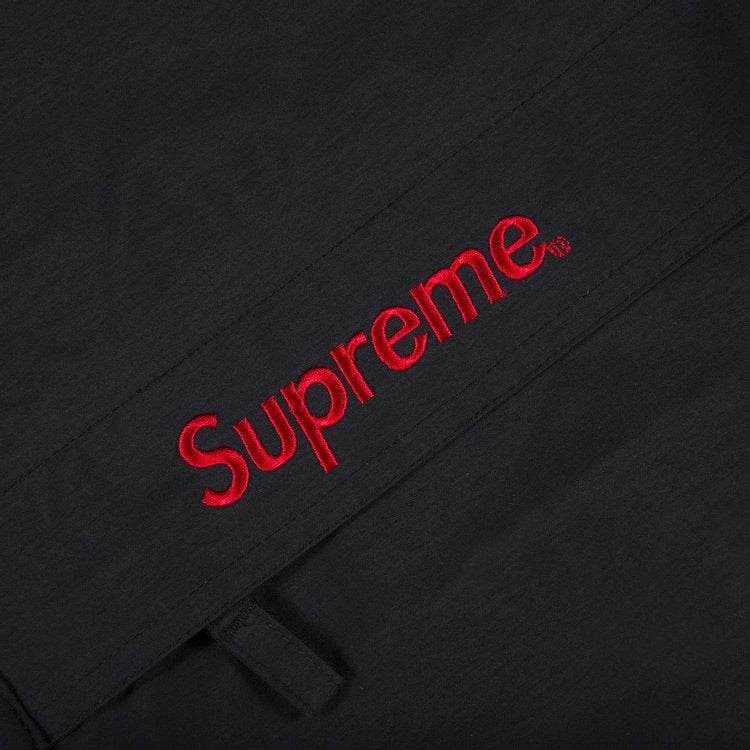 سترة GORE-TEX Anorak "Black" من Supreme، باللون الأسود