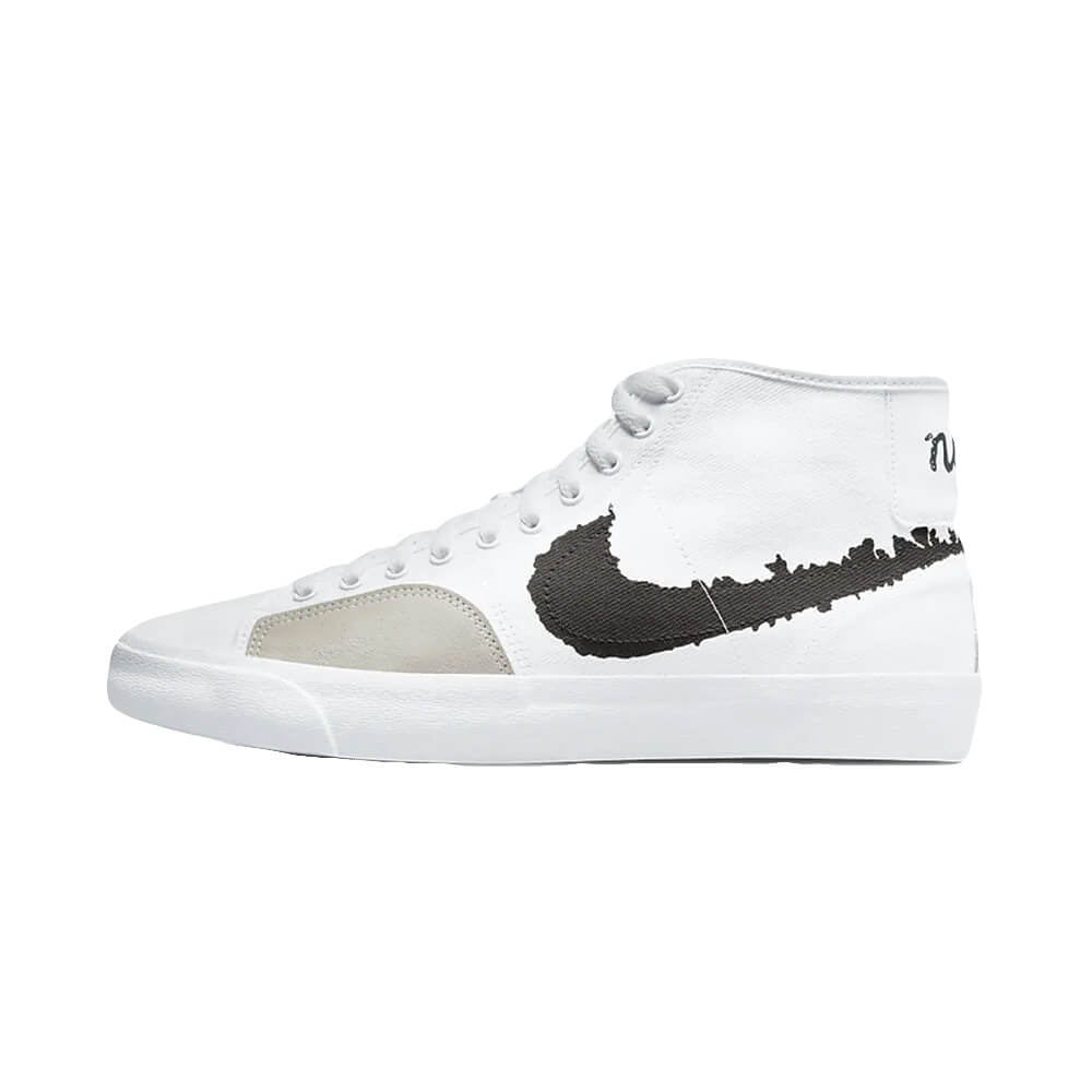 حذاء Nike SB Blazer Court Mid Premium للتزلج، باللونين الأبيض والأسود