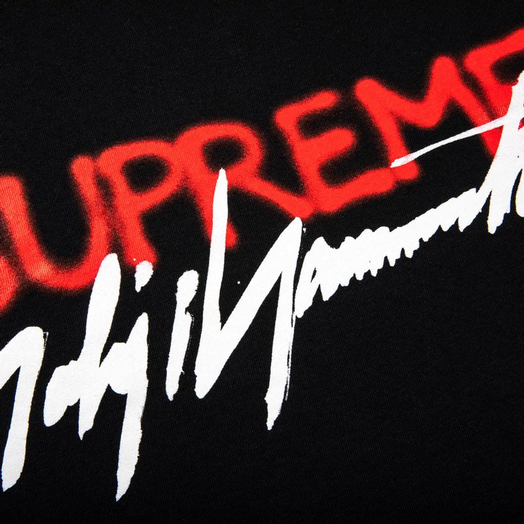 تي شيرت بشعار Supreme x Yohji Yamamoto باللون الأسود