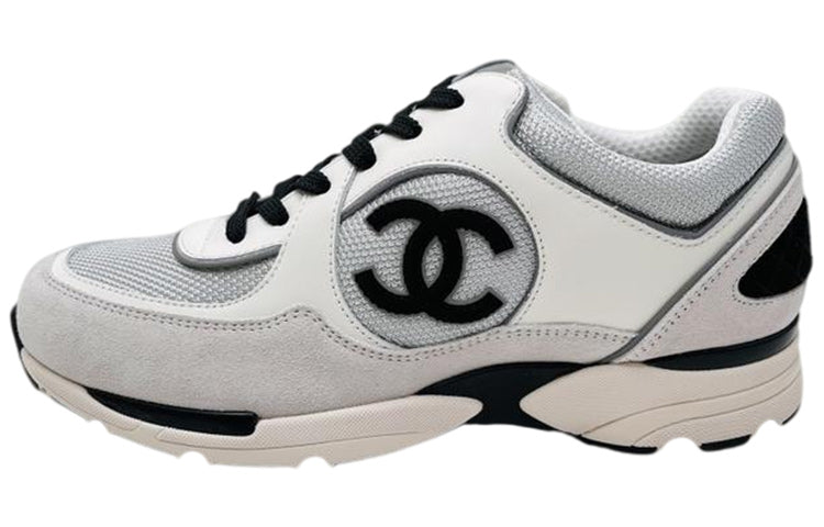 Women's shoes Chanel Lifestyle