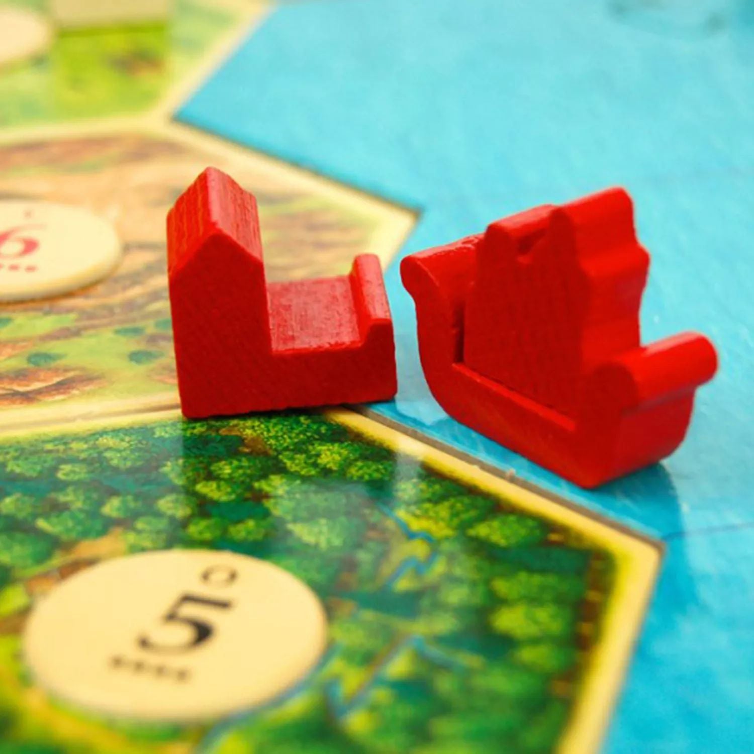 Catan: Explorers &amp; Pirates Expansion من Mayfair Games Mayfair Games