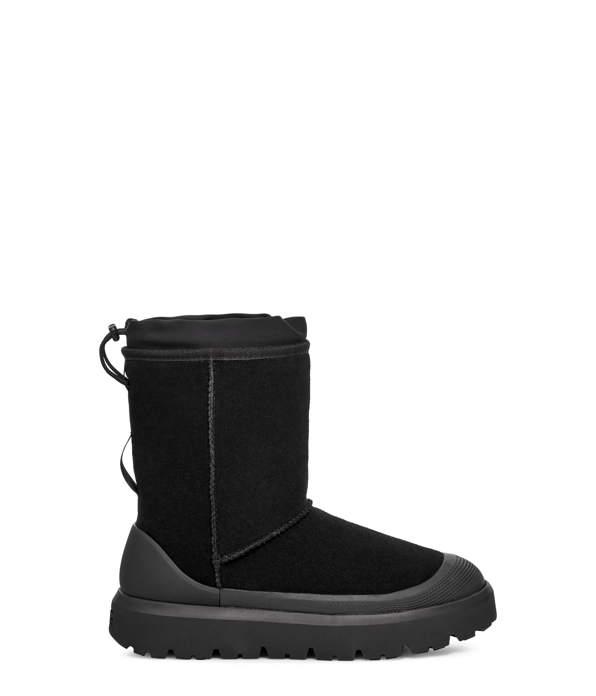 حذاء UGG Classic Short Weather Hybrid باللون الأسود