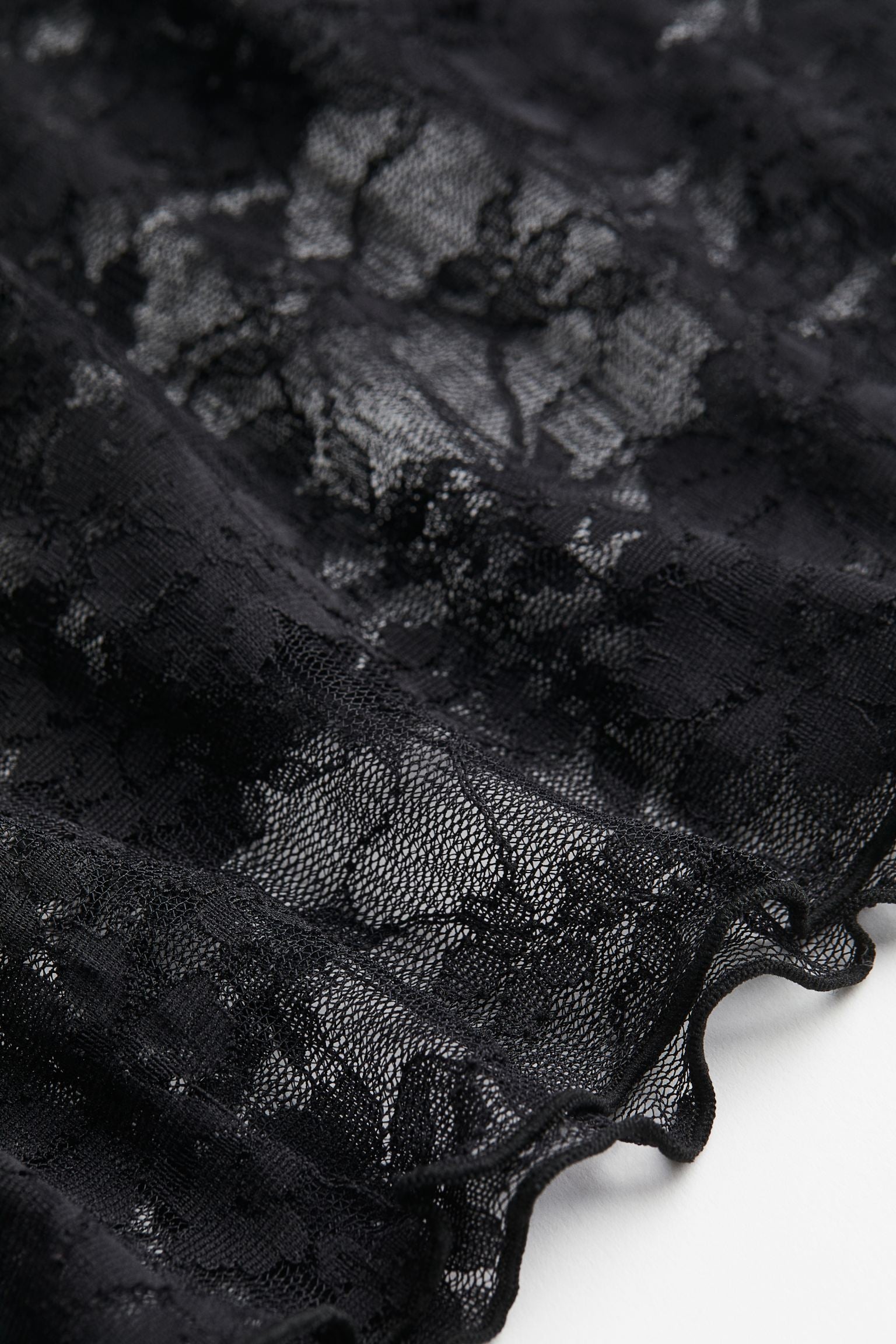 H&M Lace Pencil Skirt, black