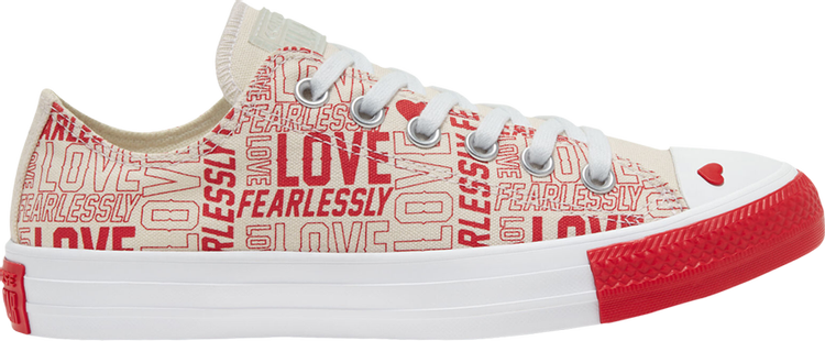 Converse Wmns Chuck Taylor All Star Low Love Fearlessly sneakers, cream