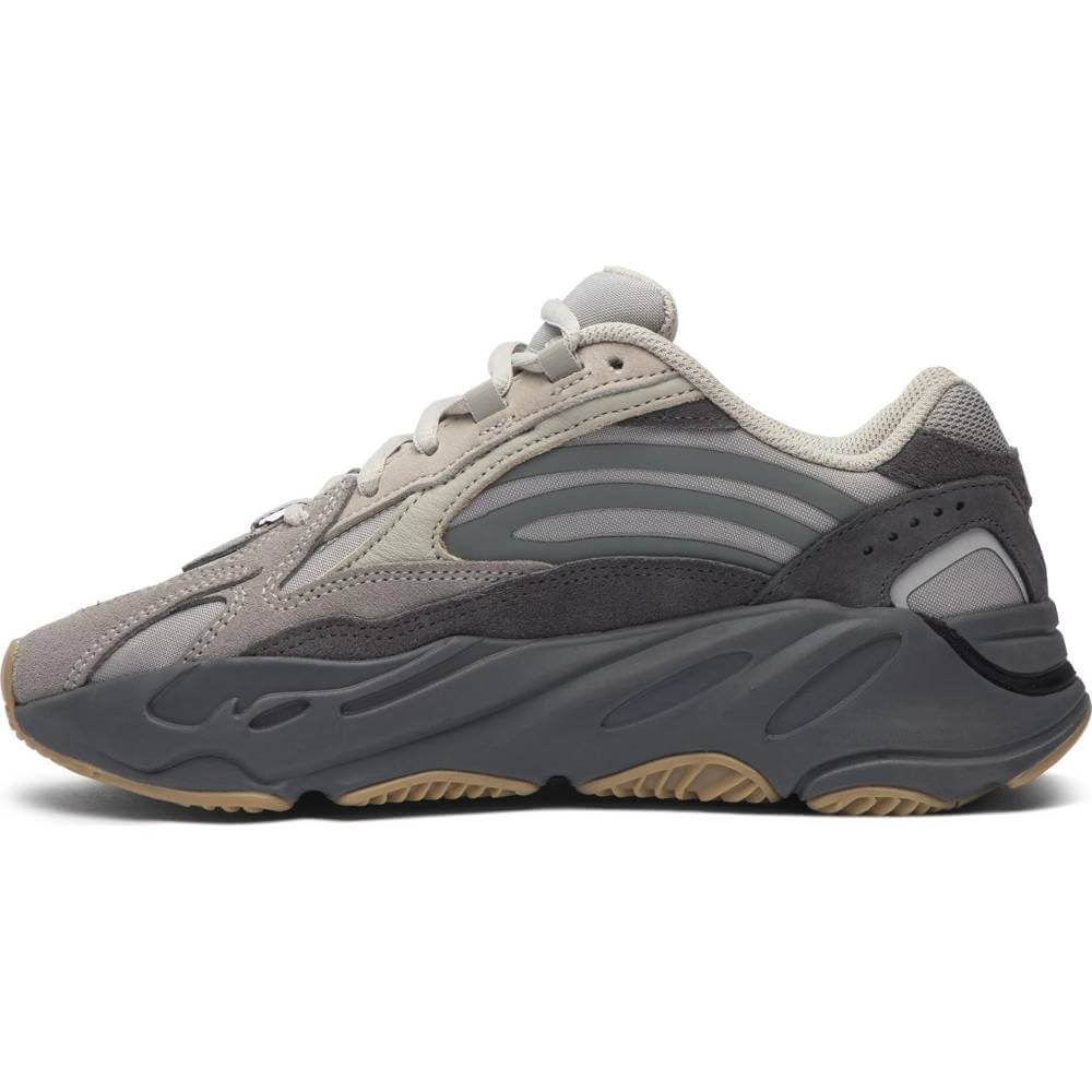 Yeezy Boost 700 V2 Tephra, brown