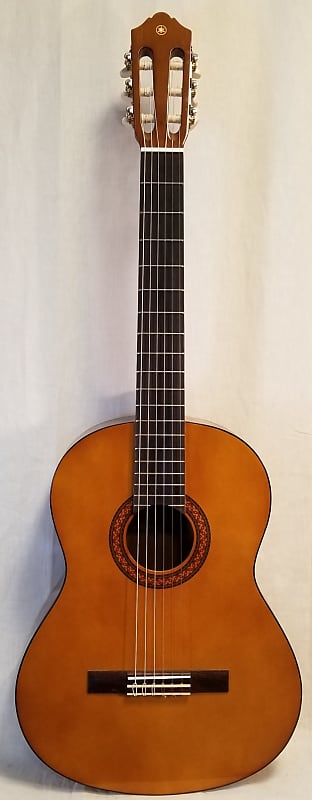 Guitar Yamaha C40II Student Series Classical Guitar