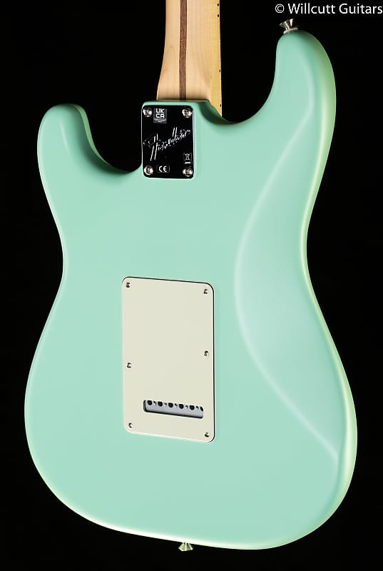 Fender American Performer Stratocaster HSS Maple Fingerboard Satin Surf Green (841)