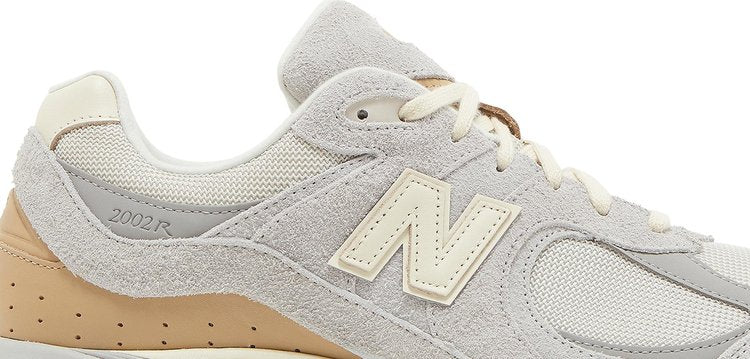 New Balance 2002R 'Rain Cloud Angora' sneakers, gray