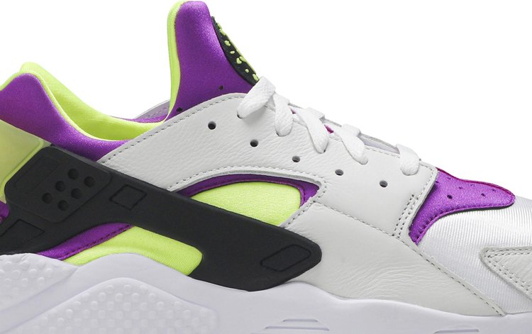 Nike Air Huarache 'Magenta' Sneakers, Purple