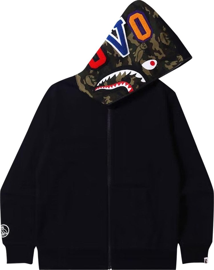 هودي بسحاب كامل من BAPE x OVO Woodland Camo Shark Reversible "أسود"