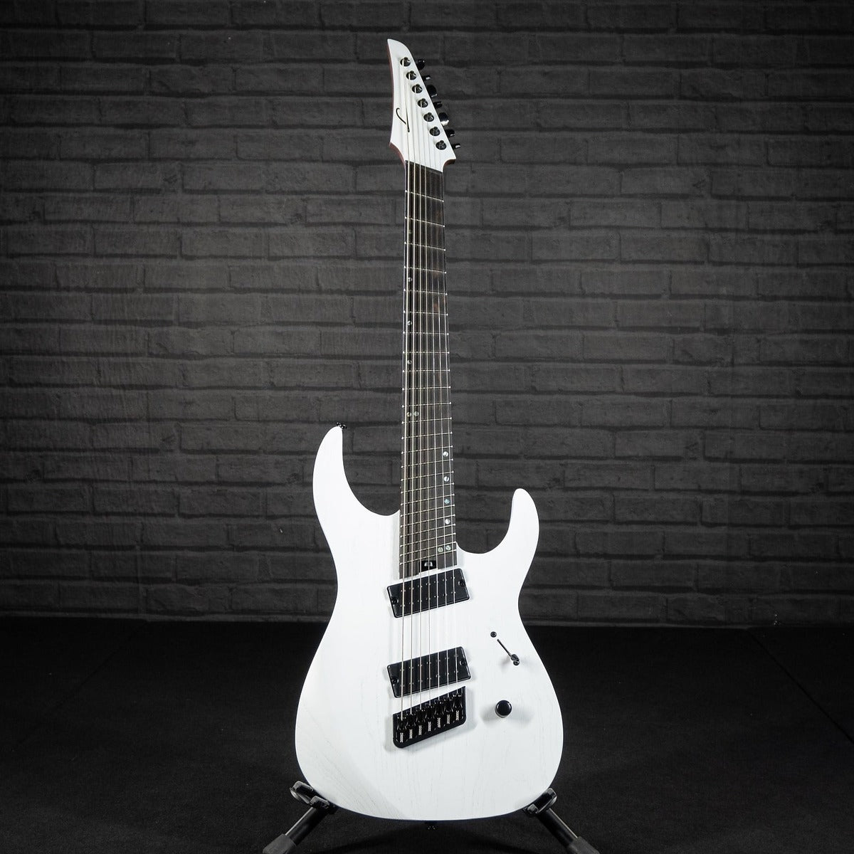 Electric guitar 7-string multi-scale Legator Ninja N7FP (Snowfall), white